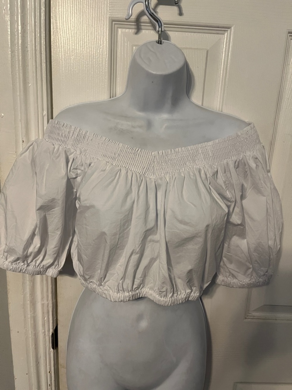 NWT Olivaceous Off-Shoulder White Crop Top - Smocked Elastic Waist